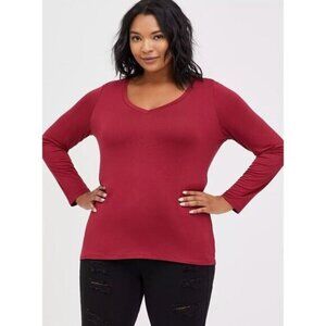 NWT Torrid Womens Red Classic Fit Long Sleeve V-Neck Top Size 2x